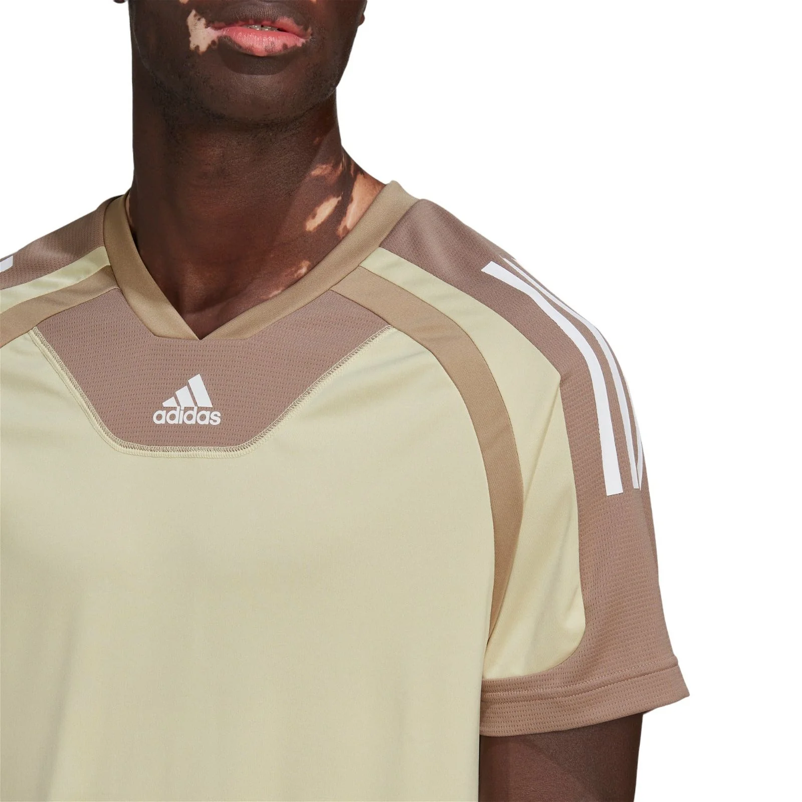 adidas AEROREADY Retro Training Tee - Beige - Image 2
