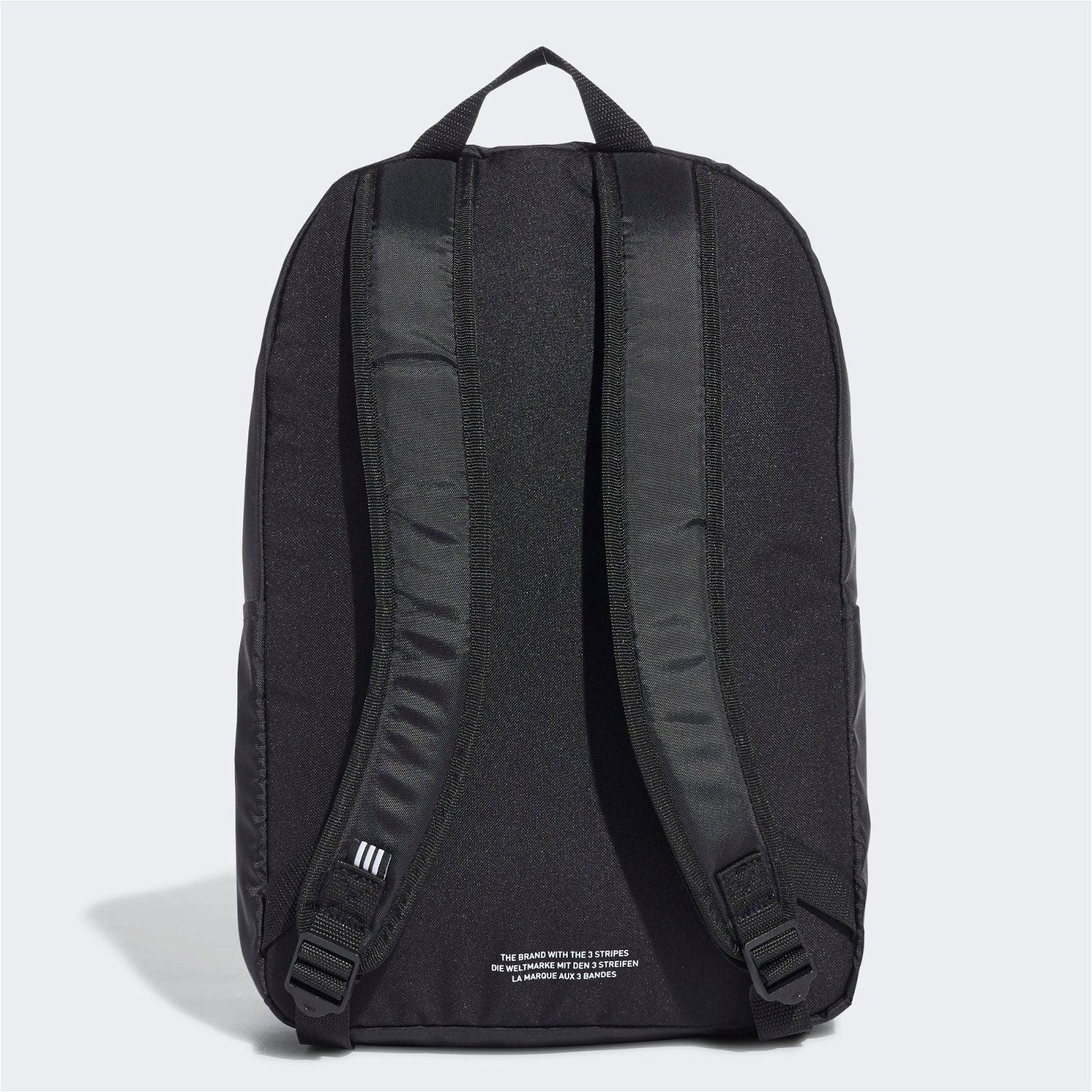 adidas Originals Adicolor Classic 3D Backpack - Black - Image 3