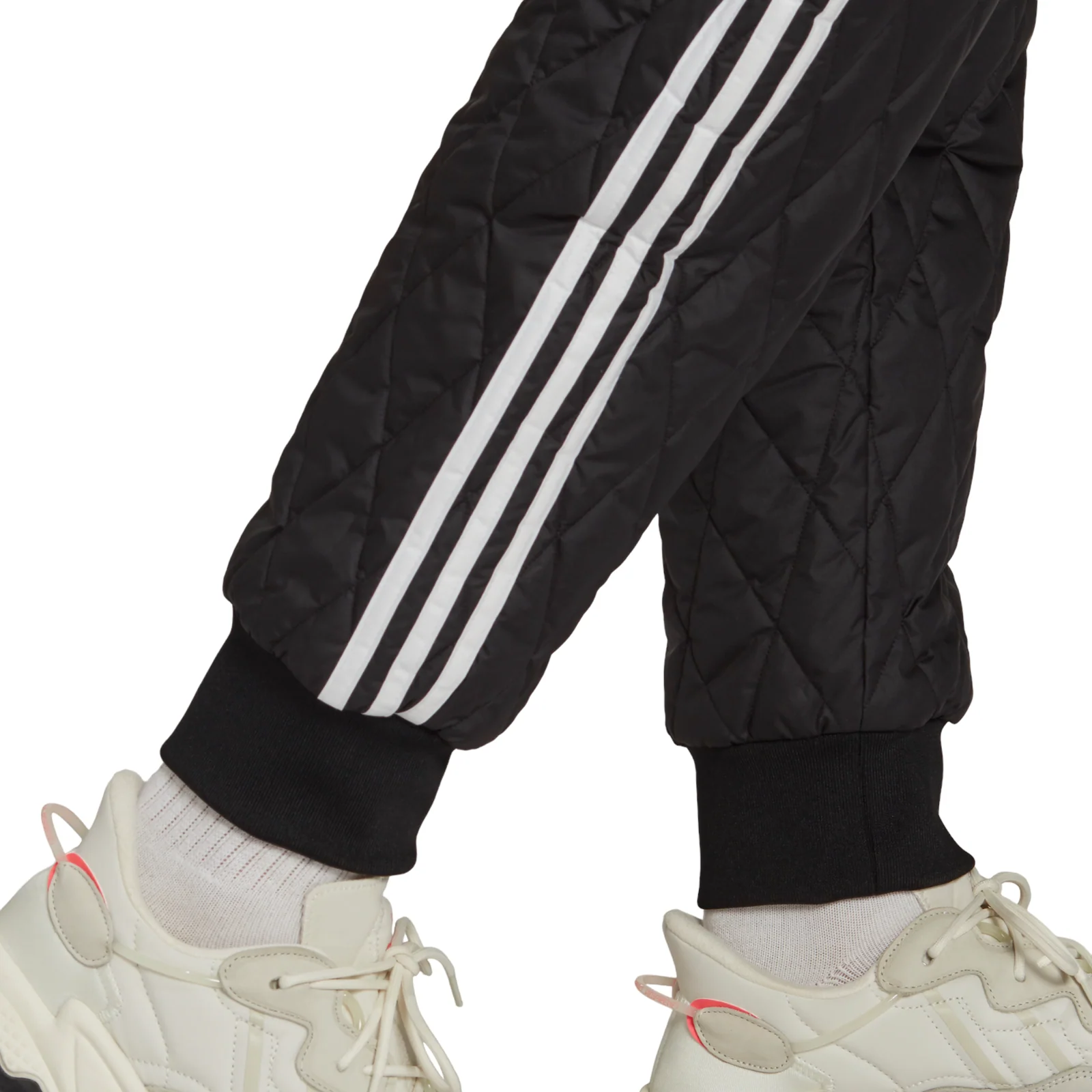 adidas Originals Adicolor Classics SST Quilted Track Pants - Black - Image 6