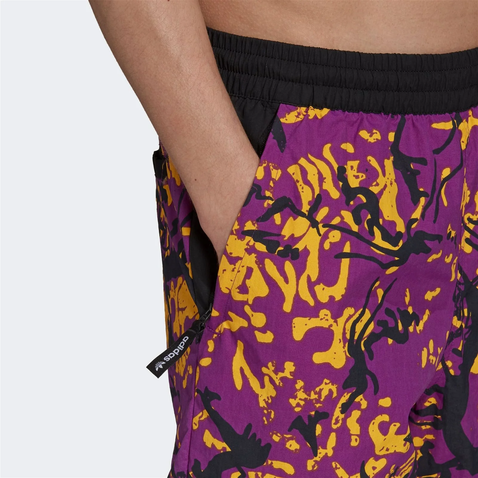 adidas Originals Adventure Archive Printed Woven Shorts - Purple - Image 4