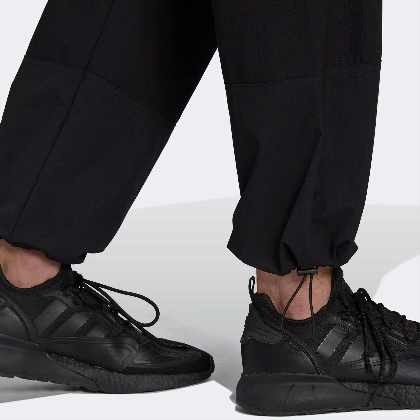 adidas Originals Adventure Cargo Pants - Black - Image 4