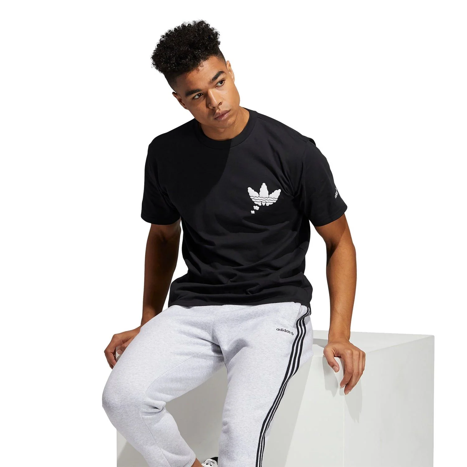 adidas Originals 'All Day I Dream About adidas' T Shirt - Black - Image 5