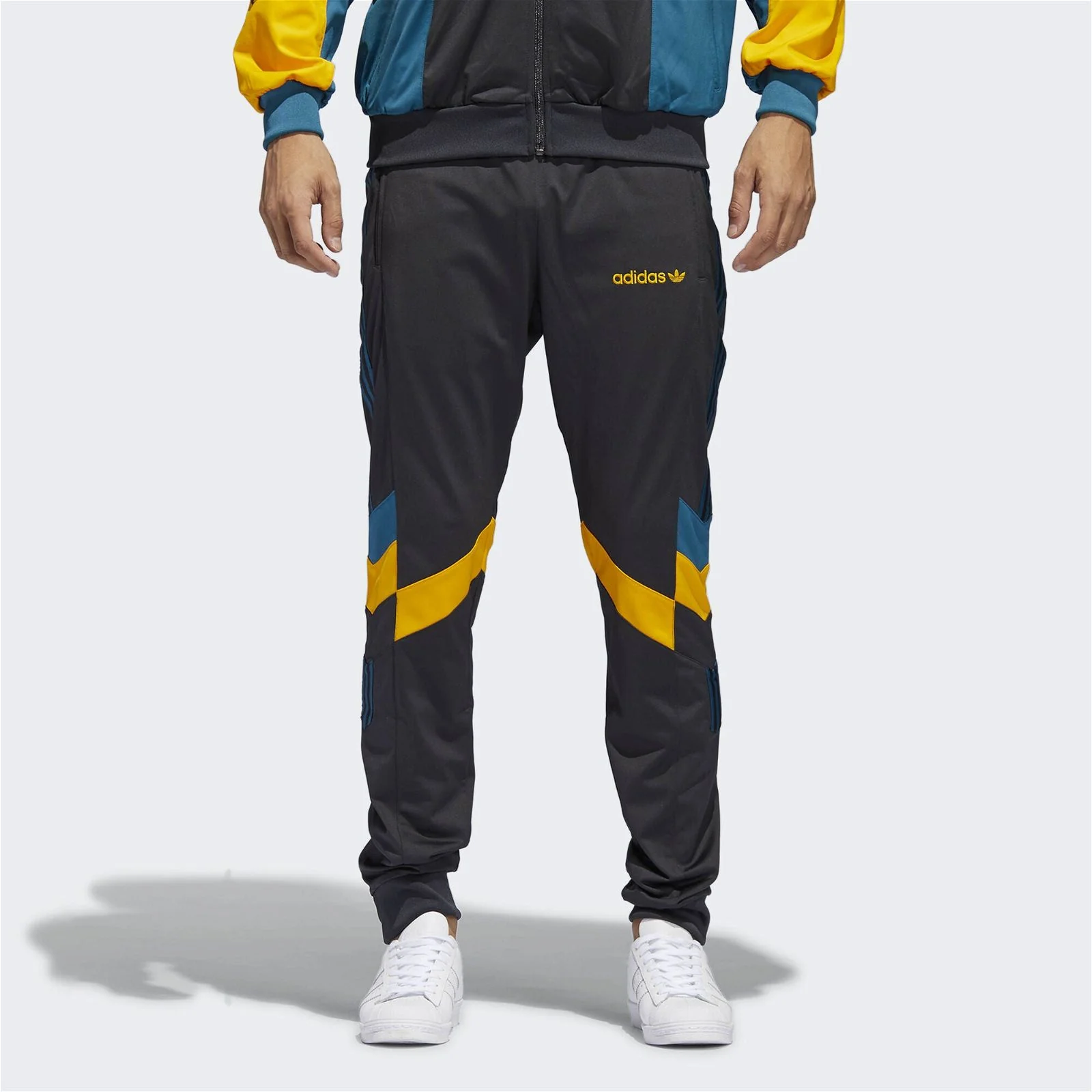 adidas Originals Aloxe Track Pants - Black - Image 3