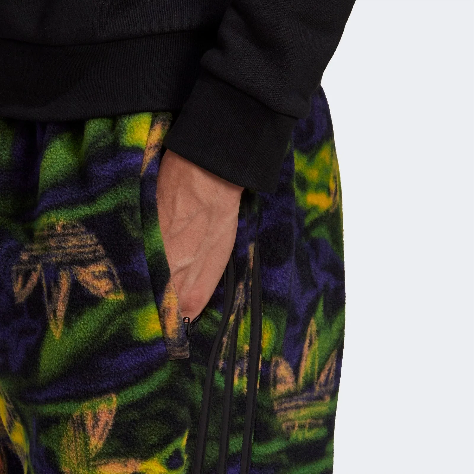 adidas Originals Big Trefoil Print Polar Fleece Bottoms - Multi - Image 7