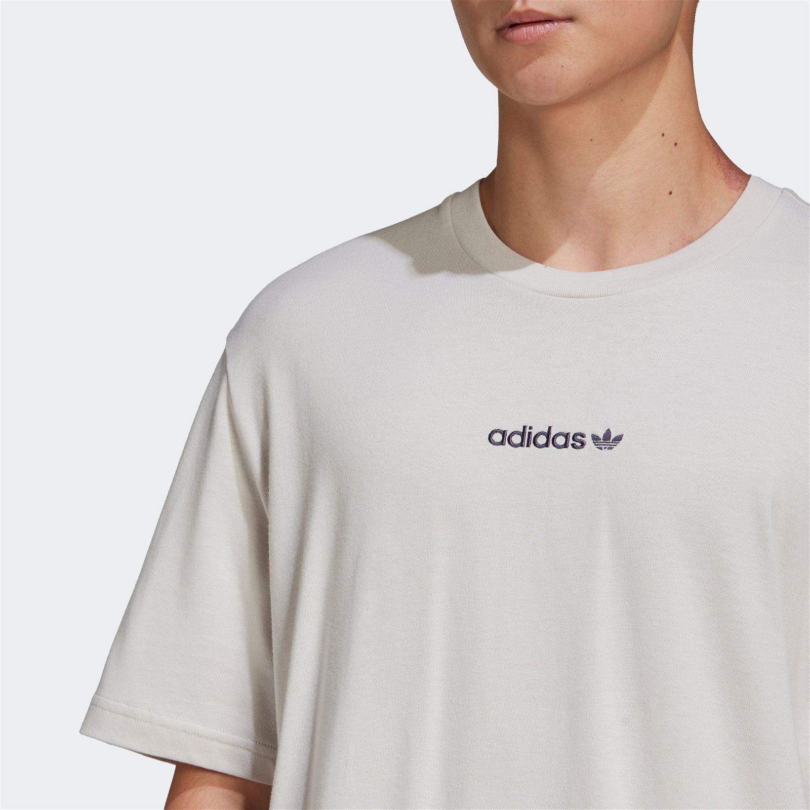 adidas Originals Edge Seam Tee - Grey - Image 4