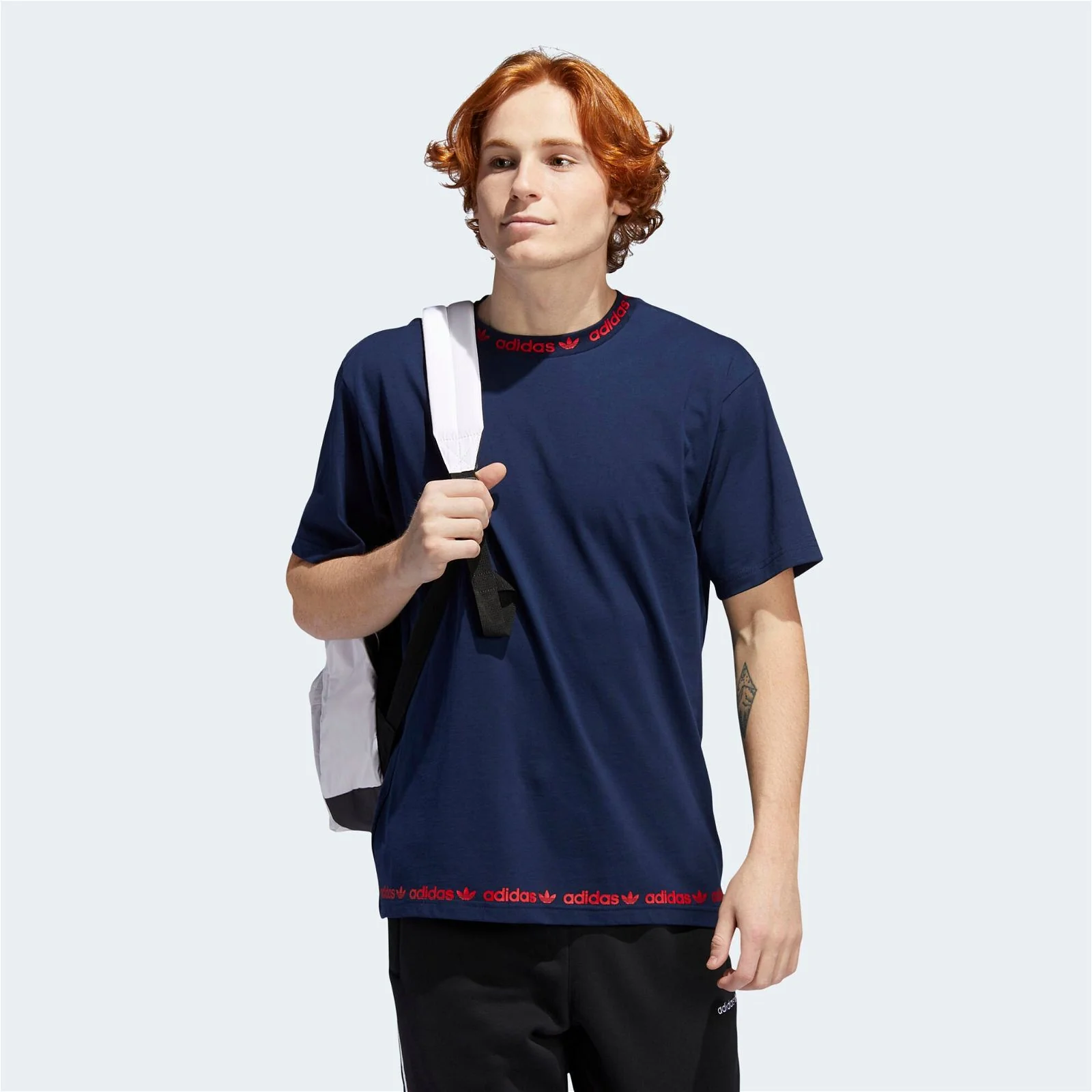 adidas Originals Linear Logo Repeat T-Shirt - Navy - Image 3