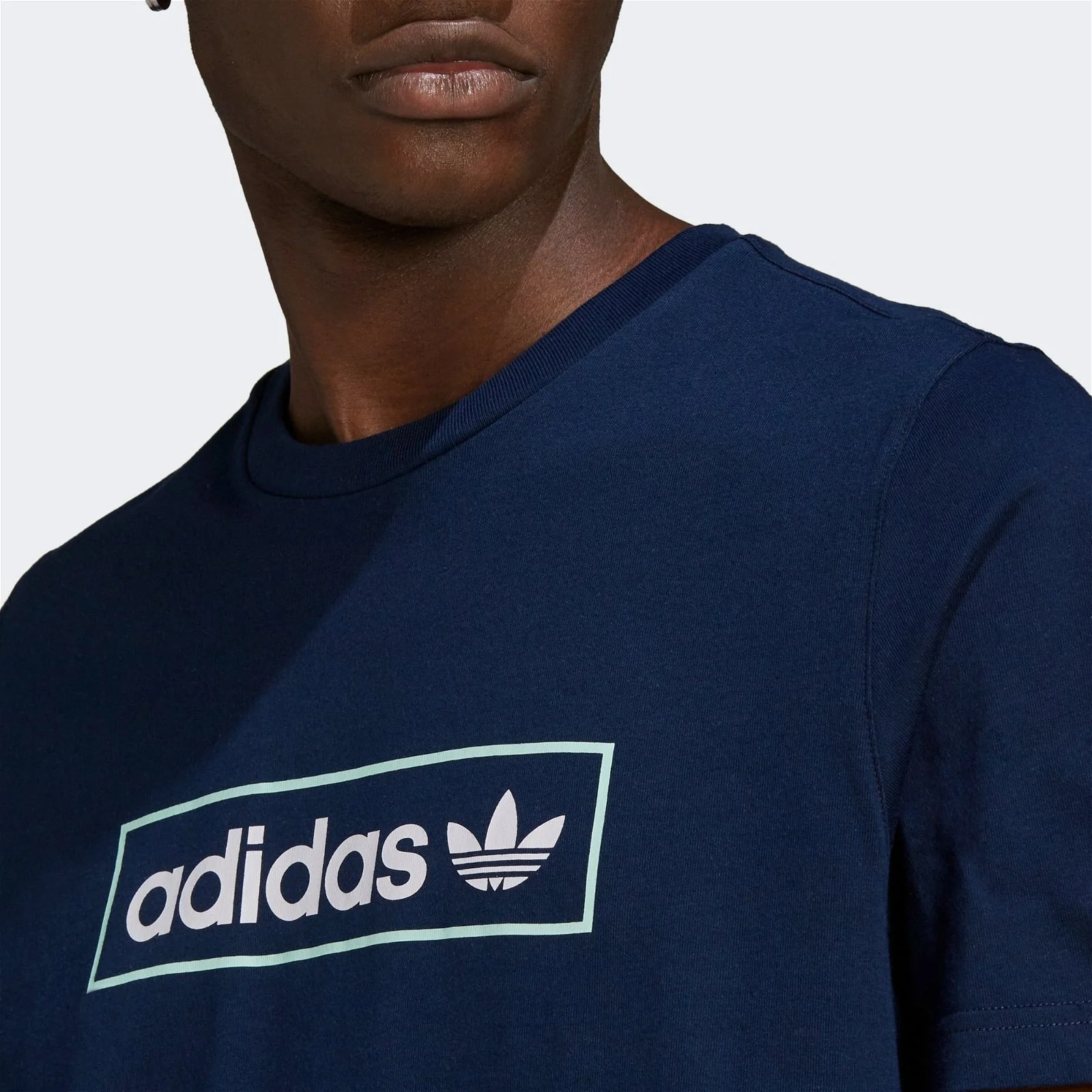adidas Originals Linear Logo T-Shirt - Collegiate Navy - Image 5