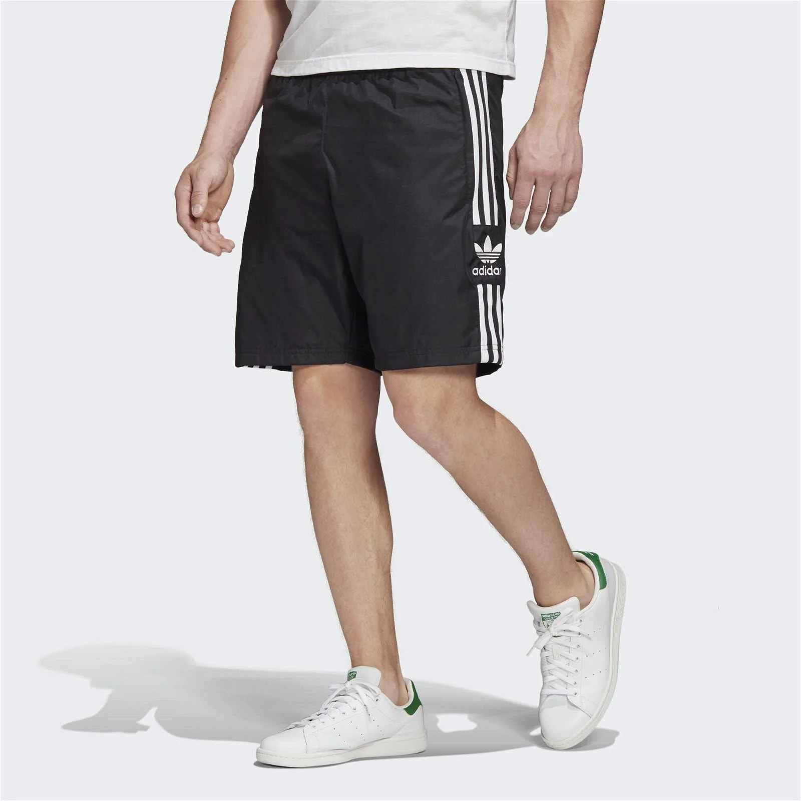 adidas Originals Lock Up Ripstop Short - Black - Image 3