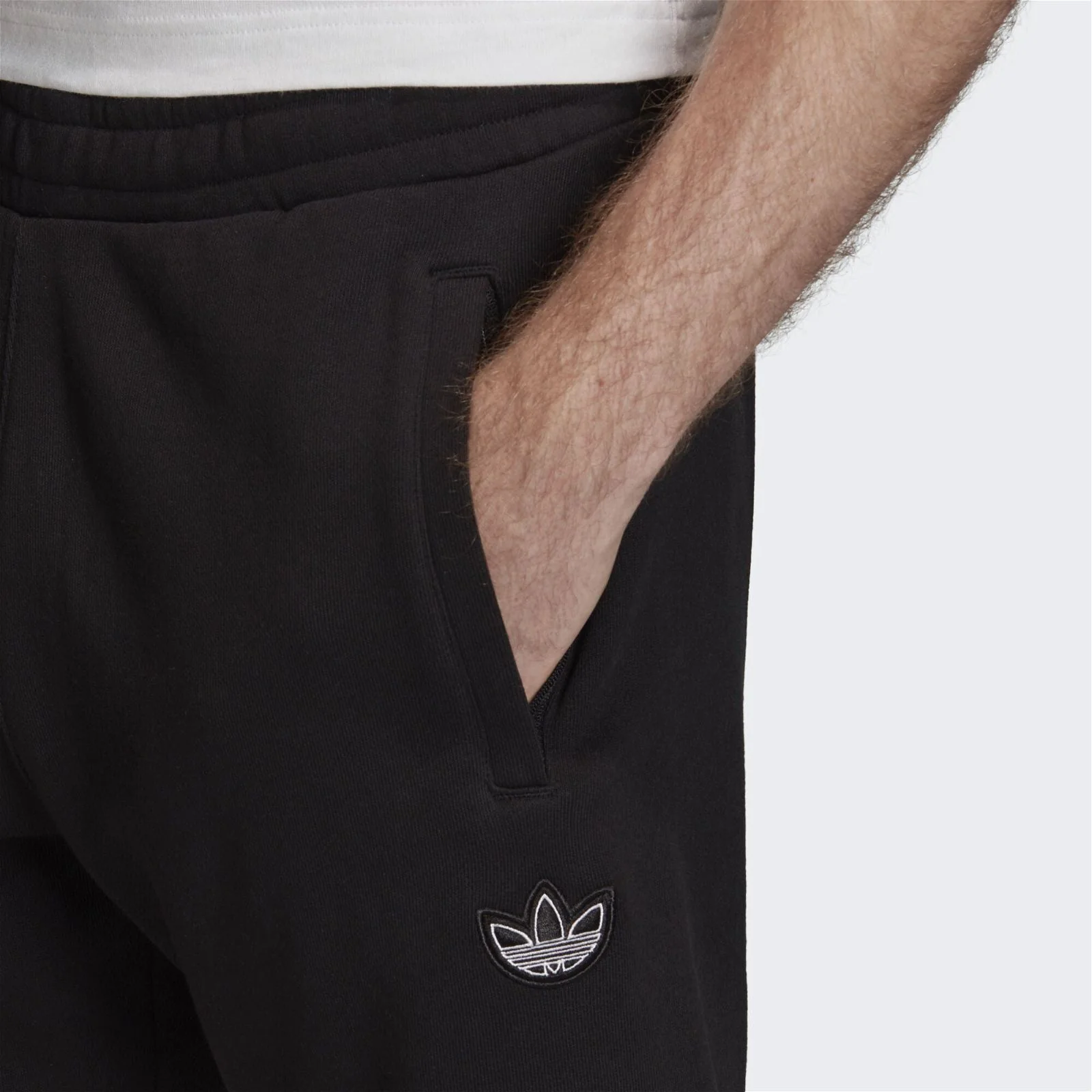 adidas Originals Outline Shorts - Black - Image 3