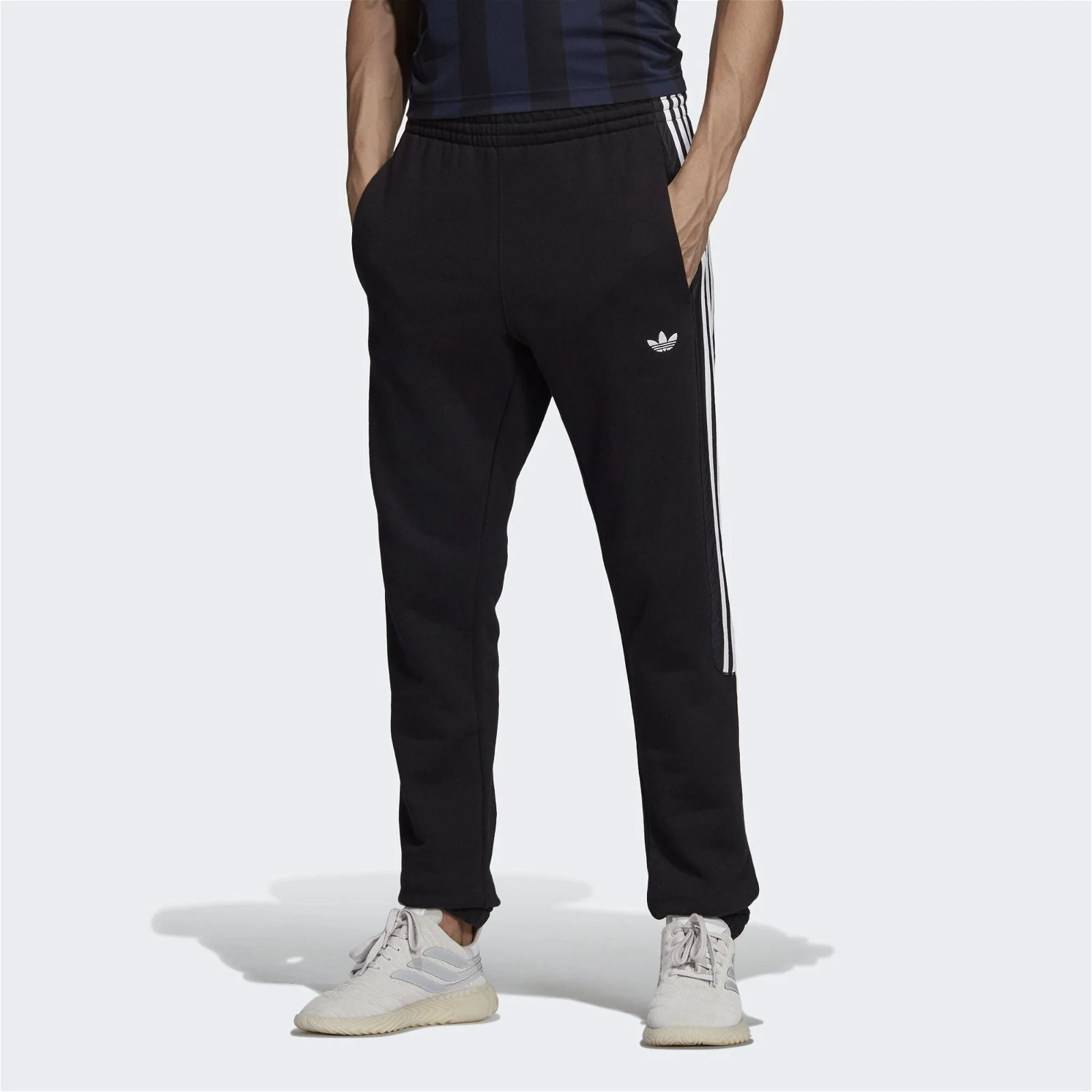 adidas Originals Radkin Sweat Joggers - Black - Image 3