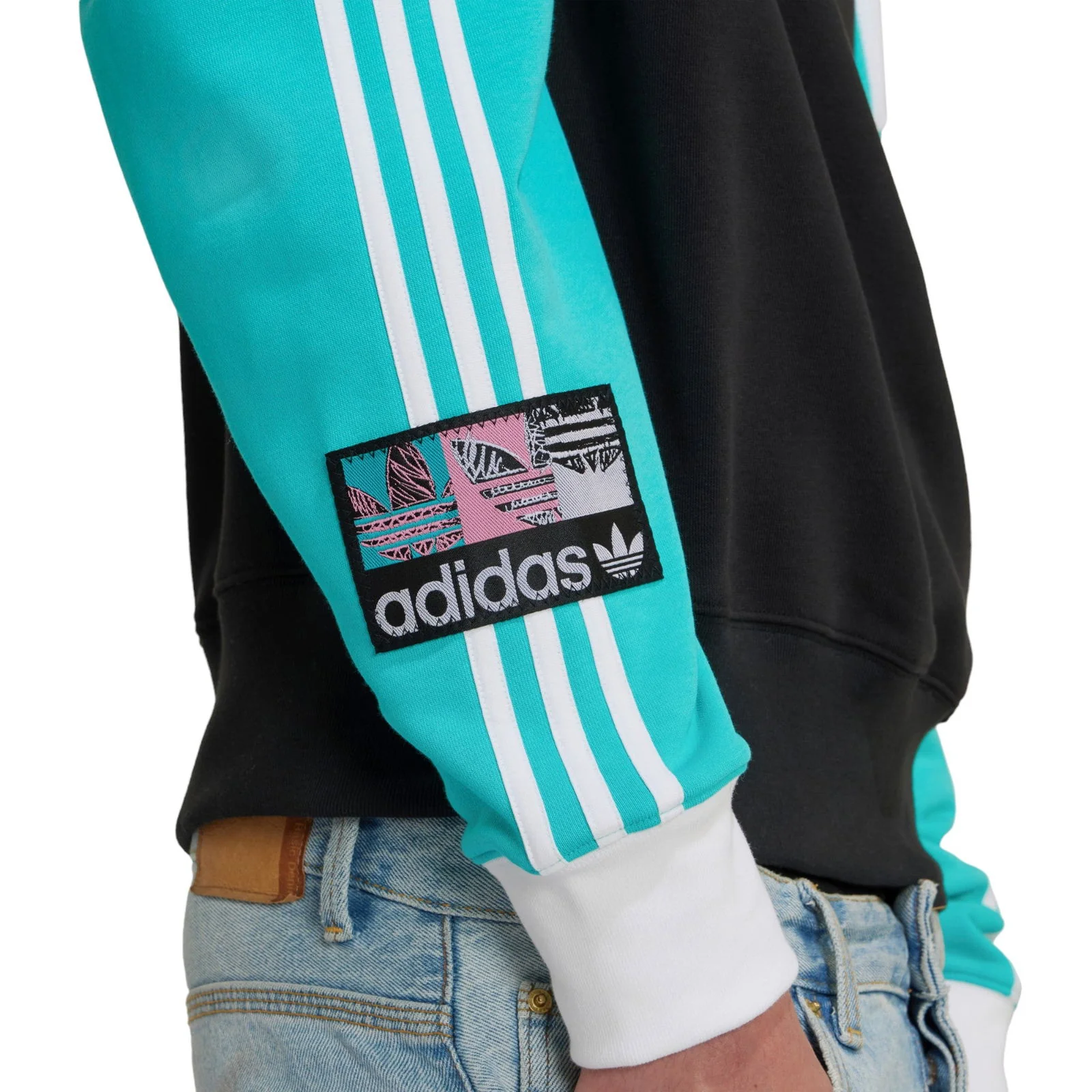 adidas Originals Retro Crew Sweatshirt (Gender Neutral) - Black - Image 5