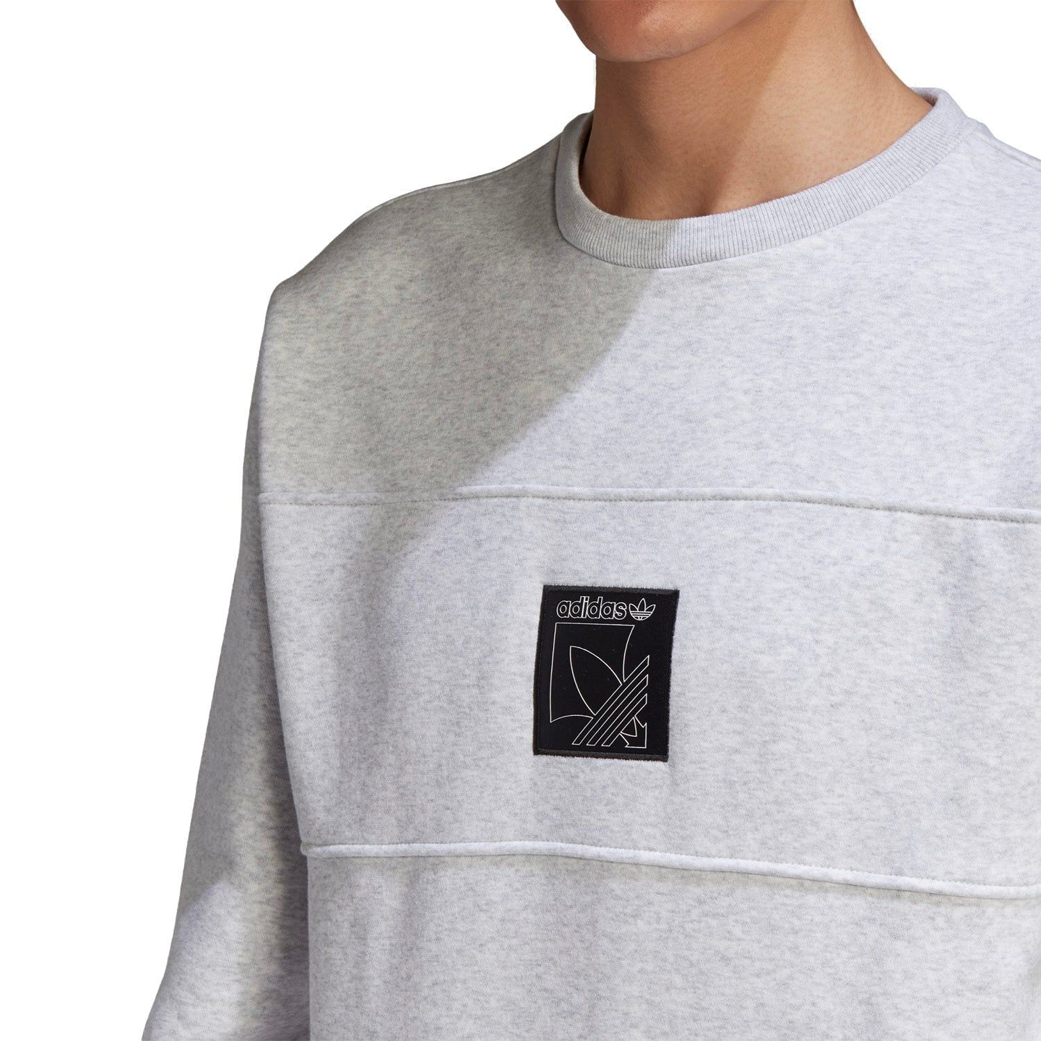 adidas Originals Spirit Icon Crew Sweatshirt - Light Grey Heather - Image 4