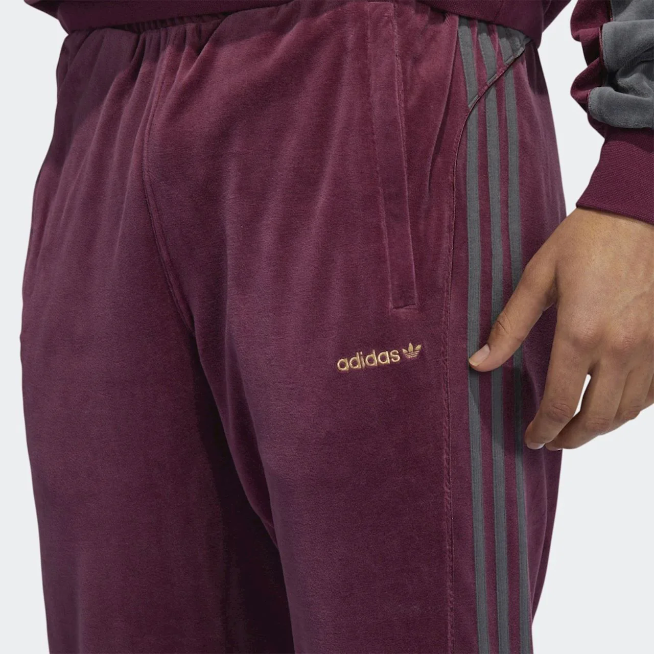 adidas Originals SPRT Velour 3-Stripes Pants - Victory Crimson / Grey Six - Image 2