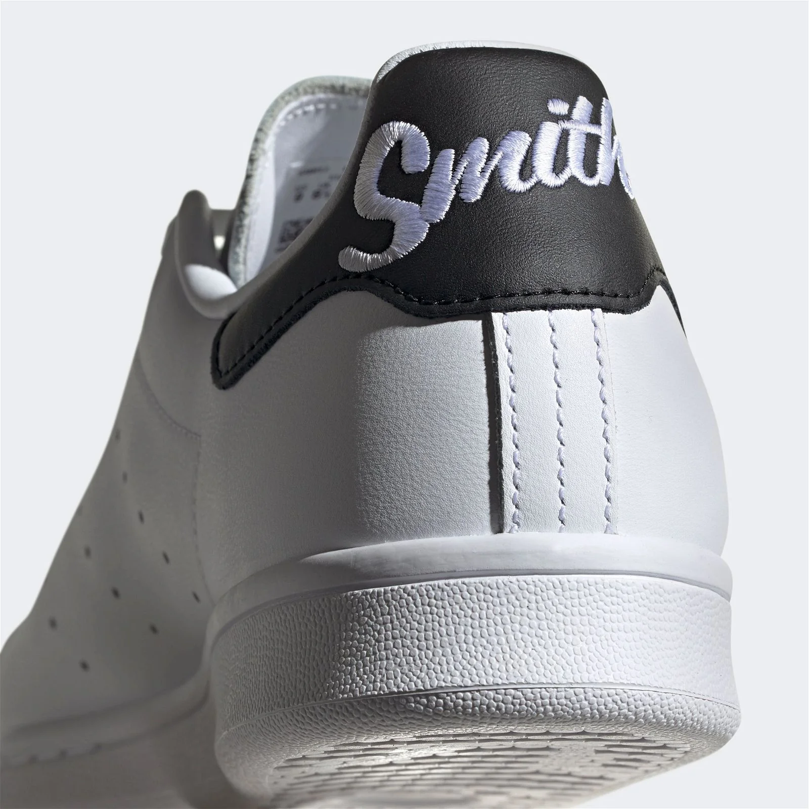 adidas Originals Stan Smith Script Shoes - White & Black - Image 7