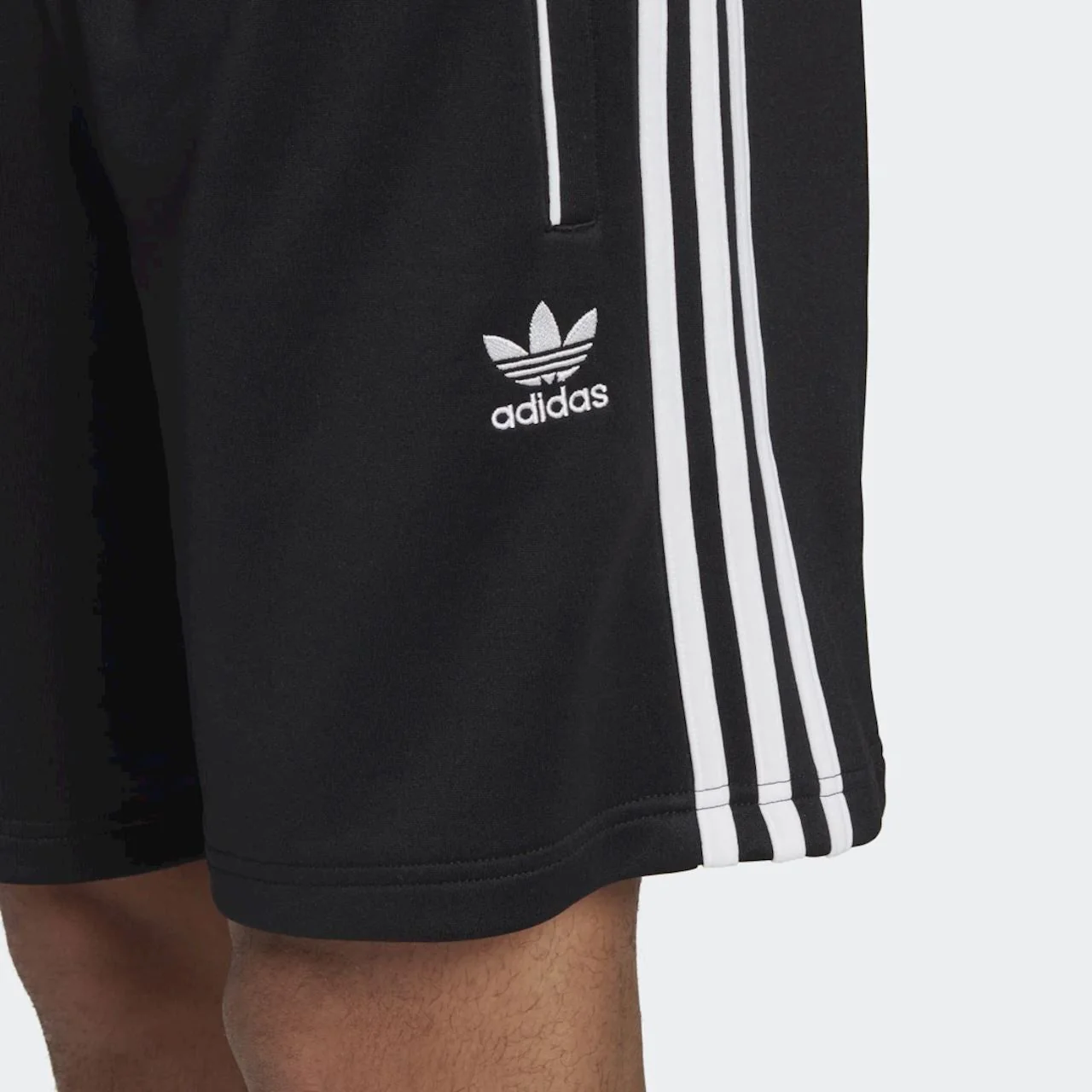 adidas Originals Superstar Pack Shorts - Black - Image 3