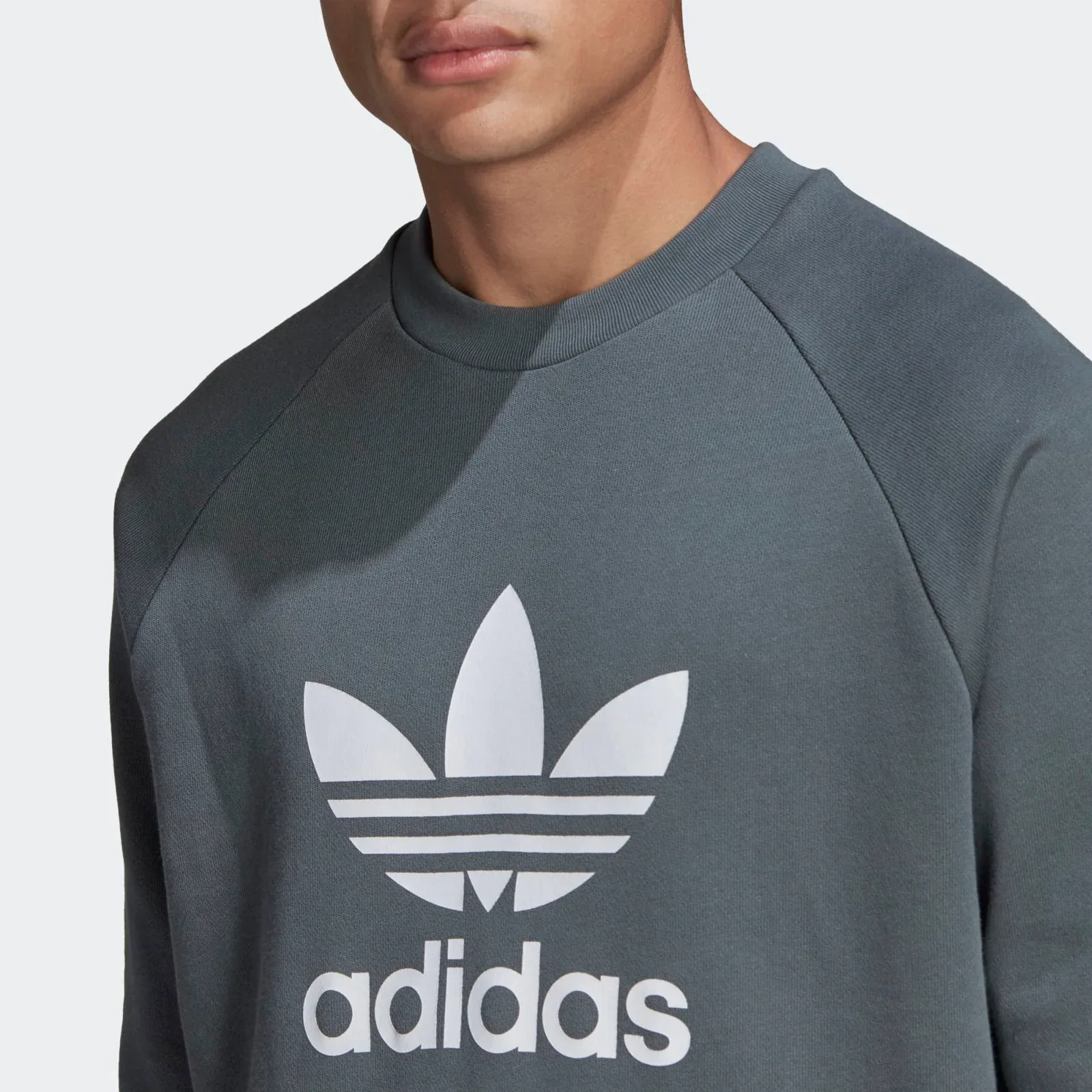 adidas Originals Trefoil Crew Sweatshirt - Blue Oxide - Image 4
