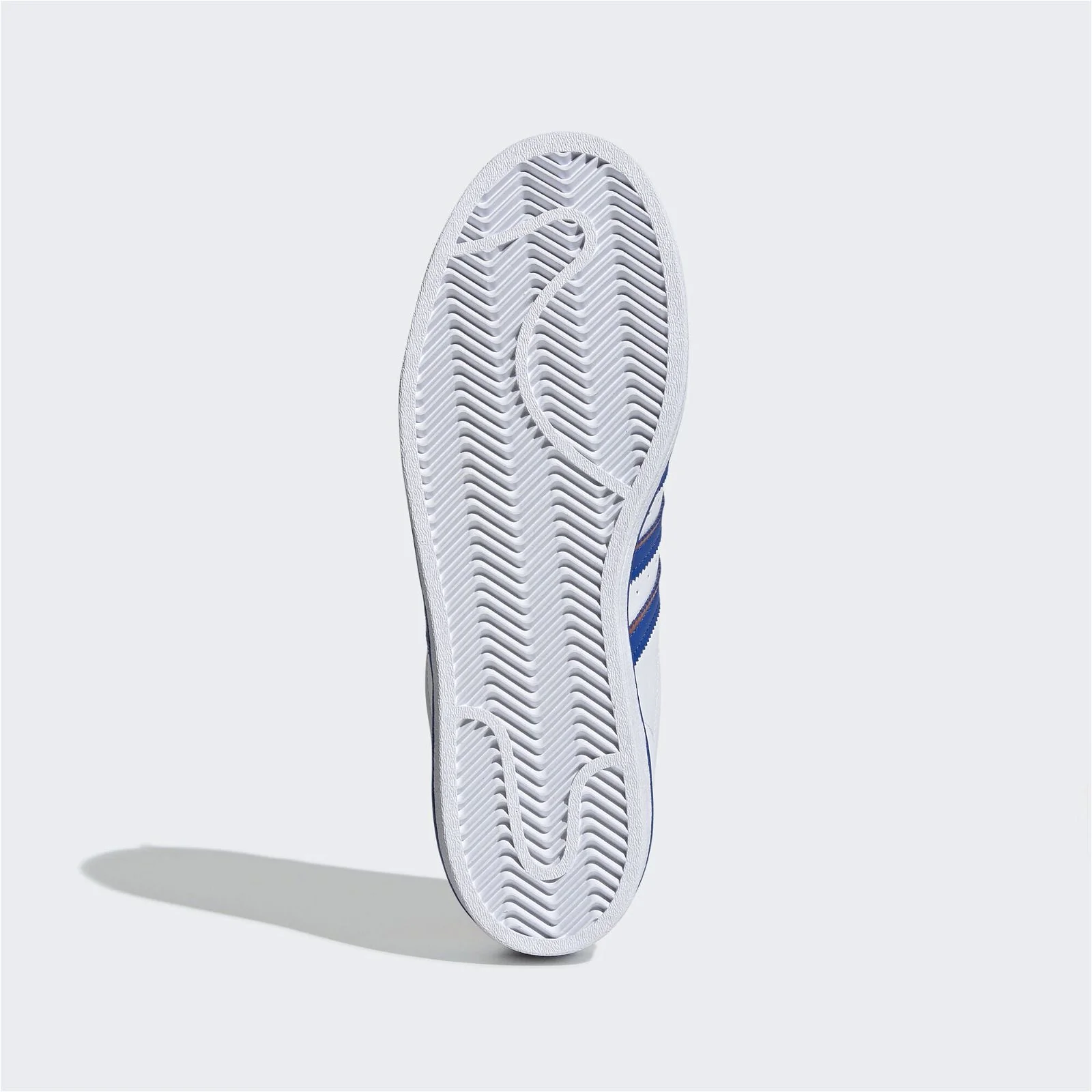 adidas Originals Unisex Superstar Rivalry Shoes - White - Image 5