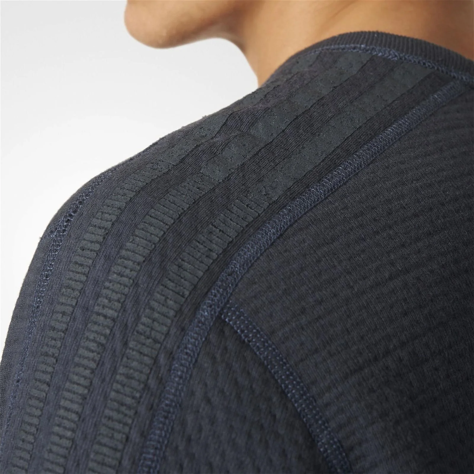 adidas Originals x Wings + Horns Cabin Fleece Crew Sweat - Grey - Image 4