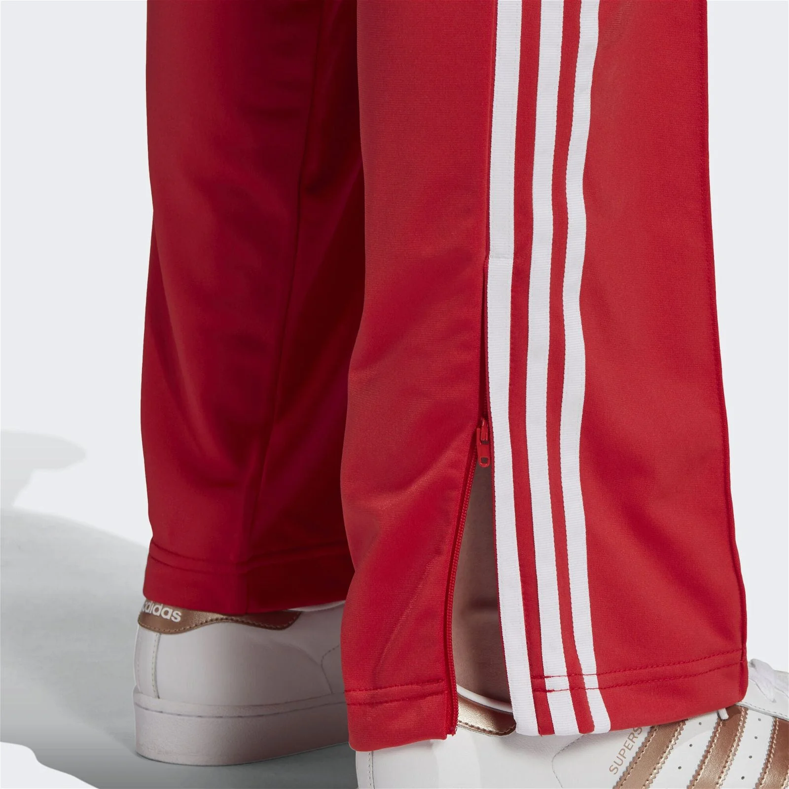 adidas Women's Firebird Tracksuit Bottoms - Red - Image 3