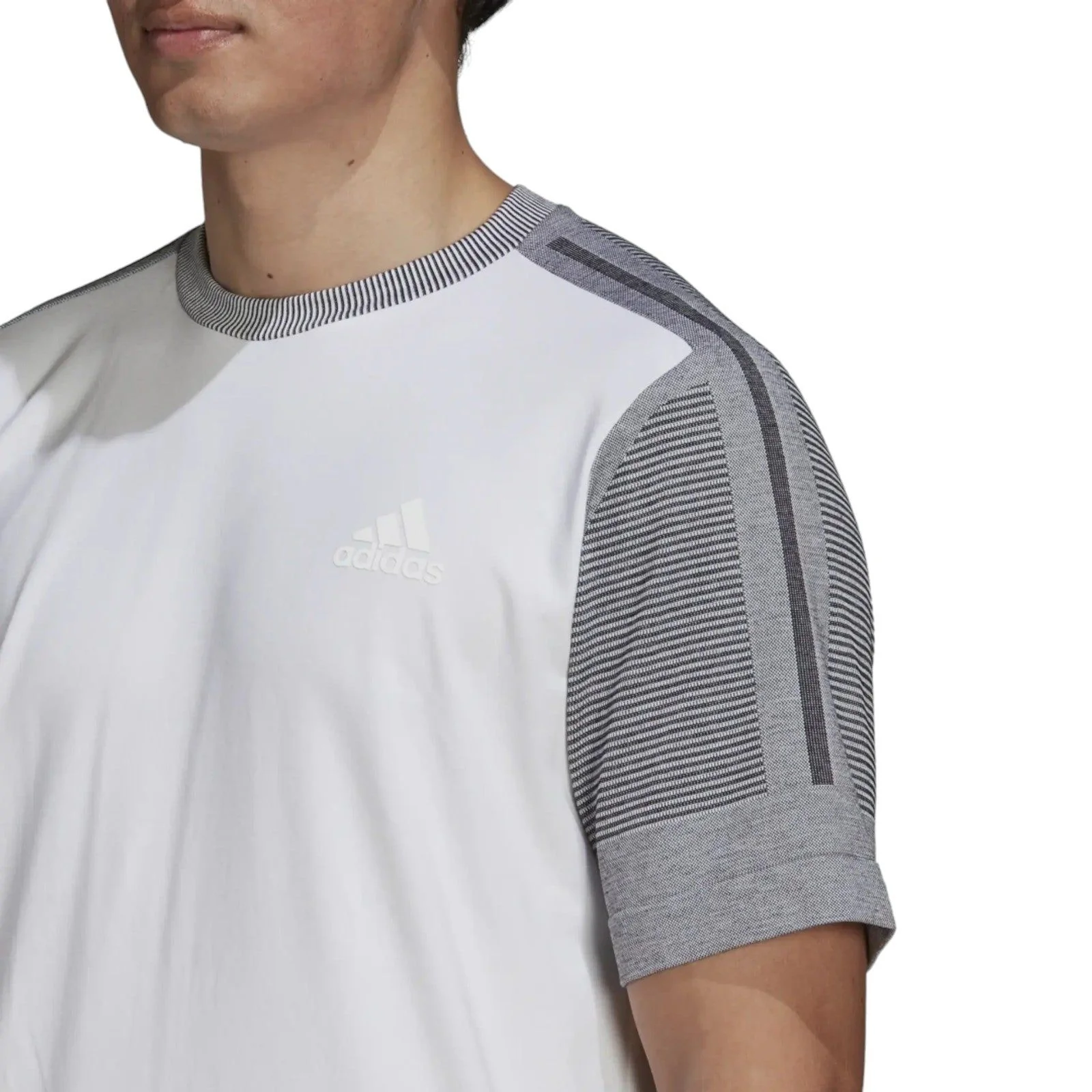 adidas Z.N.E. Sportswear Aeroknit T-Shirt - White/Grey - Image 4