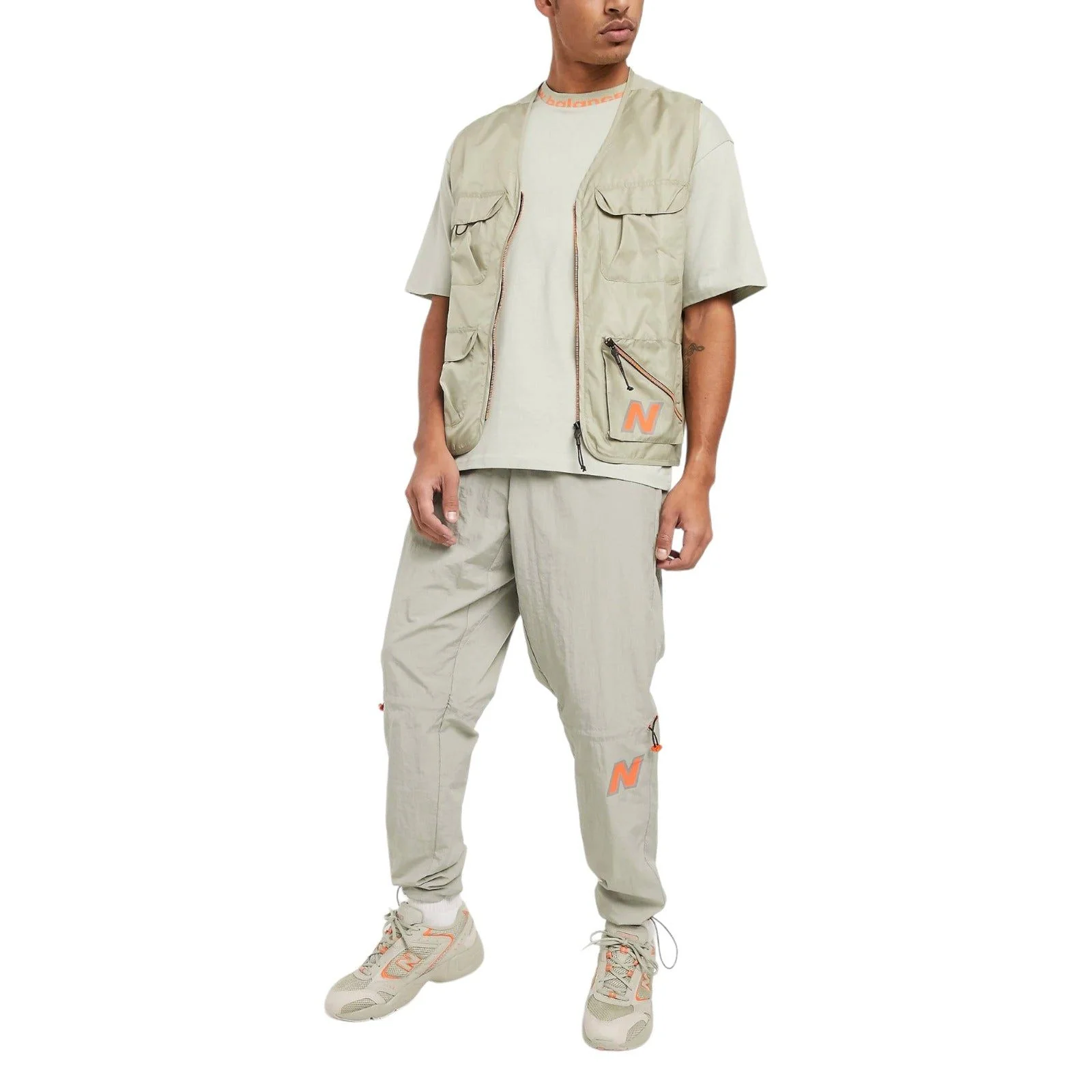 New Balance Utility Pack Utility Woven Logo Pants - Beige - Image 5