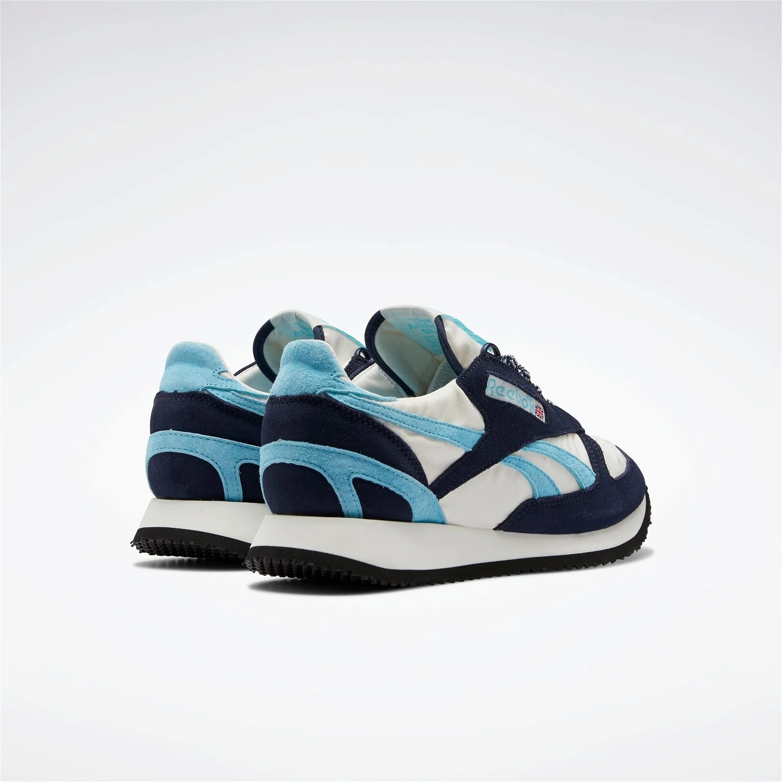 Reebok Classics Unisex Victory G Gore-tex Shoes - Blue - Image 3